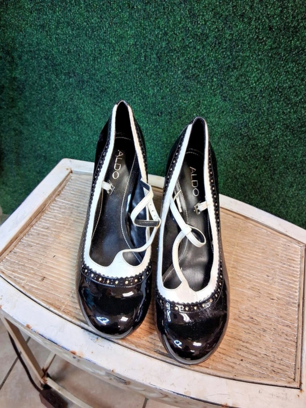 ALDO Black Patent Mary Jane Heels